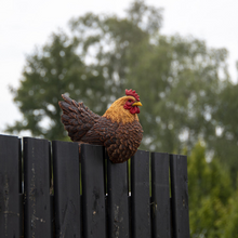 Load image into Gallery viewer, ESSCHERT DESIGN Sitting Fence Chicken Statue - Brown