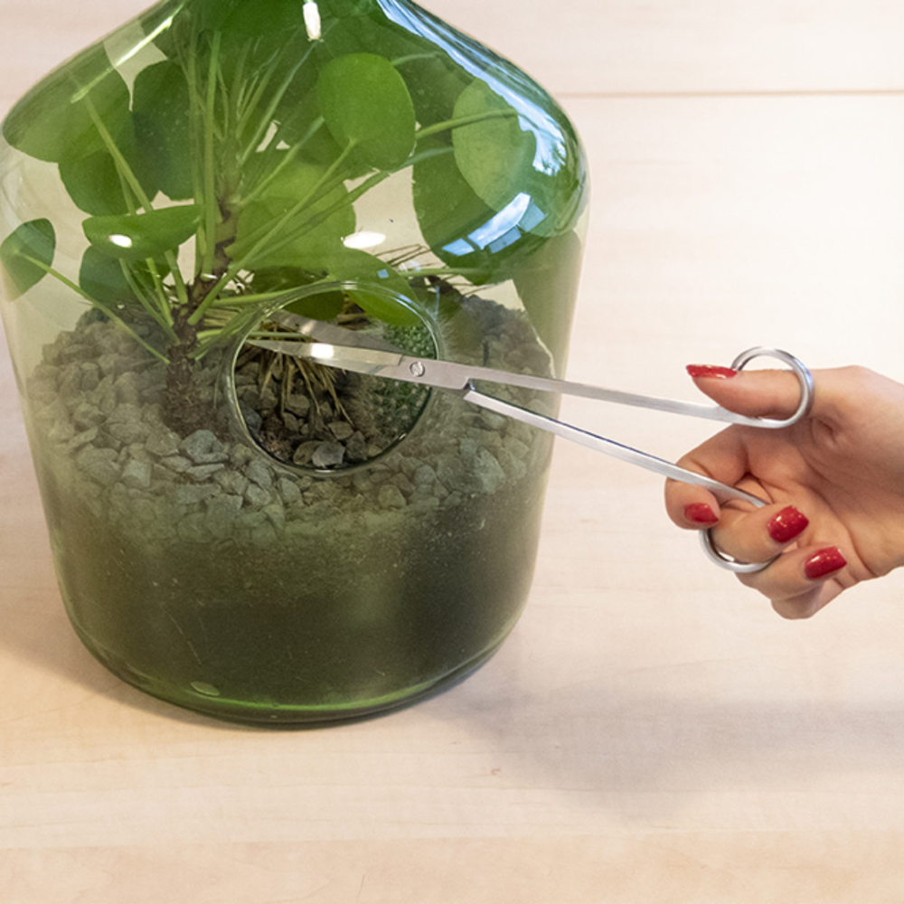 Load image into Gallery viewer, ESSCHERT DESIGN Terrarium Scissors