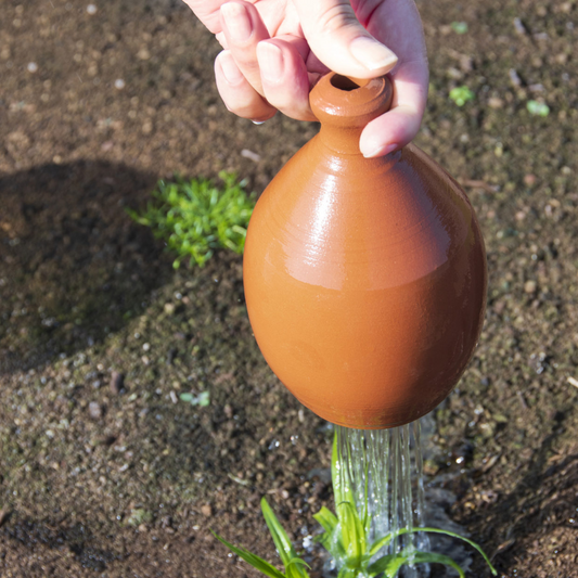 ESSCHERT DESIGN Thumb Watering Pot