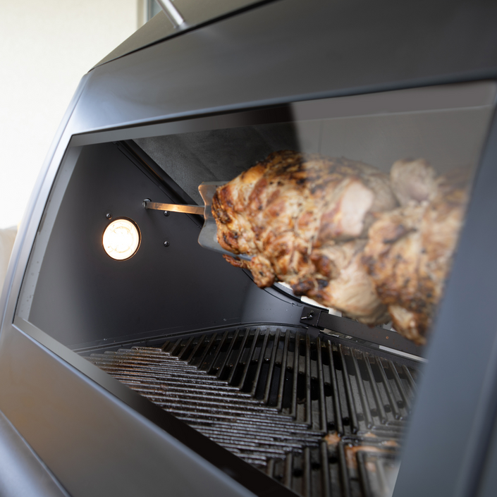 EVERDURE BY HESTON BLUMENTHAL Electric Rotisserie Suits Force™ BBQ
