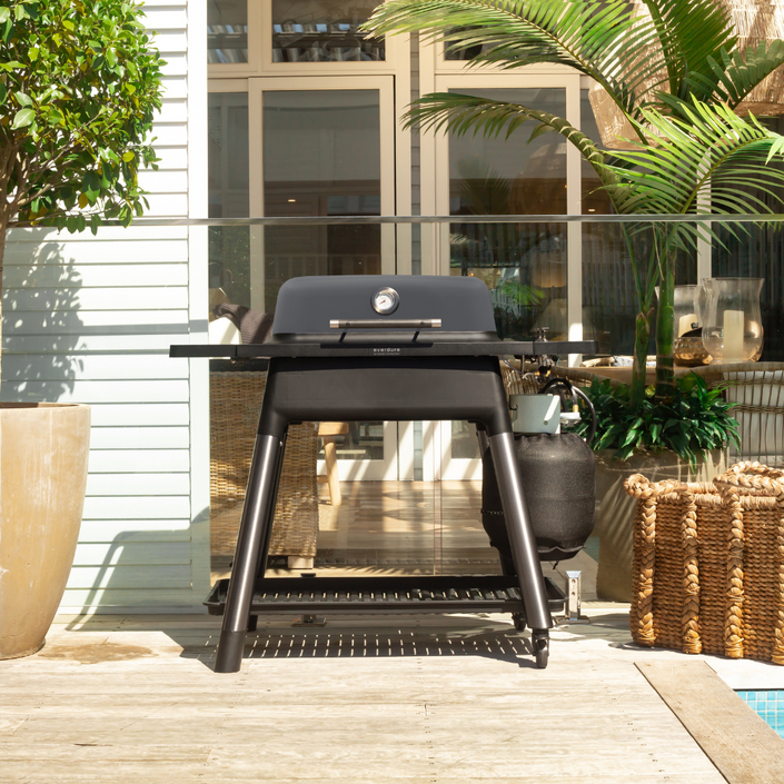 EVERDURE BY HESTON BLUMENTHAL Force™ Gas Barbeque - Graphite