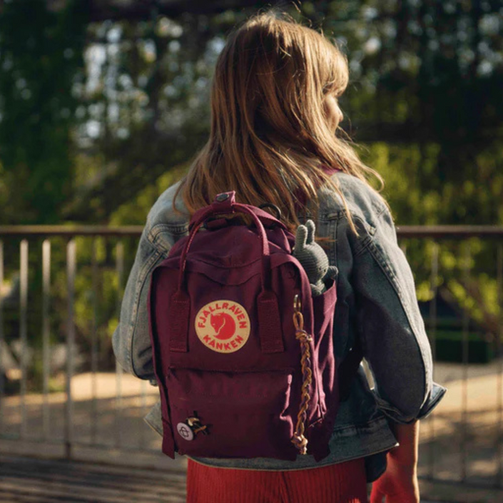 FJÄLLRÄVEN Kånken Mini Backpack - Fog/Pink