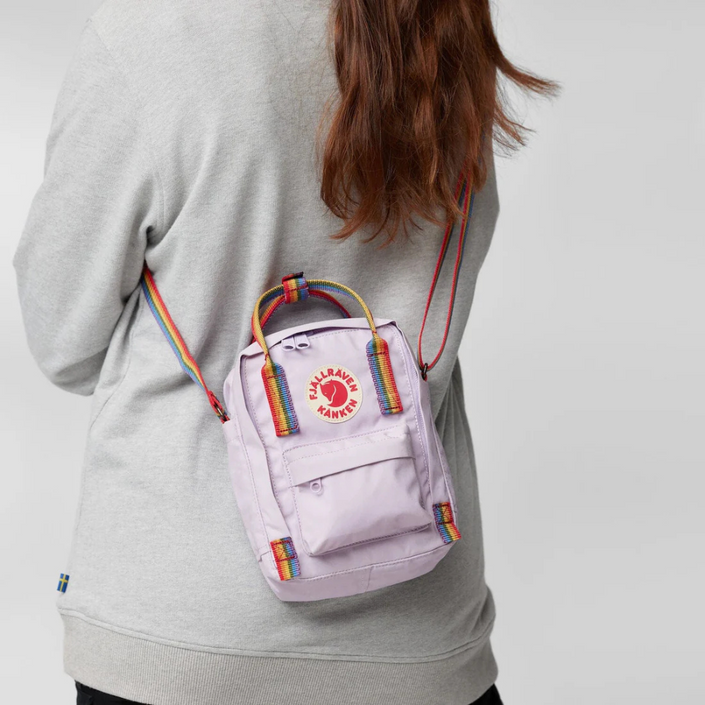 FJÄLLRÄVEN Kånken Rainbow Sling Carry Bag - Cobalt Blue