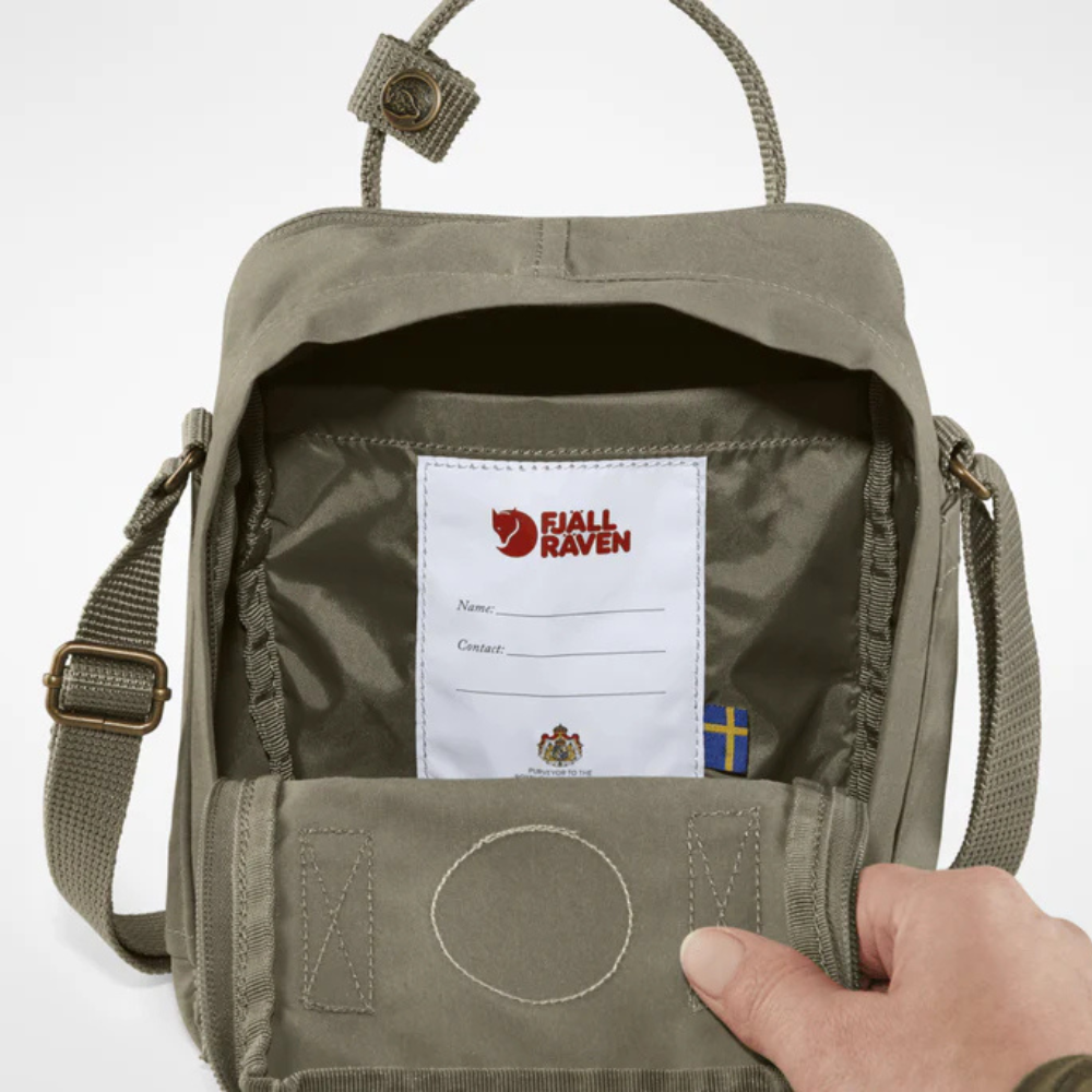 Load image into Gallery viewer, FJÄLLRÄVEN Kånken Sling Carry Bag - Ox Red