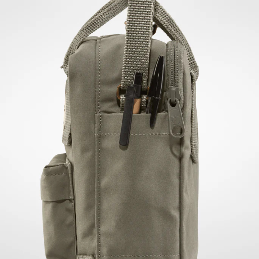 Load image into Gallery viewer, FJÄLLRÄVEN Kånken Sling Carry Bag - Ochre