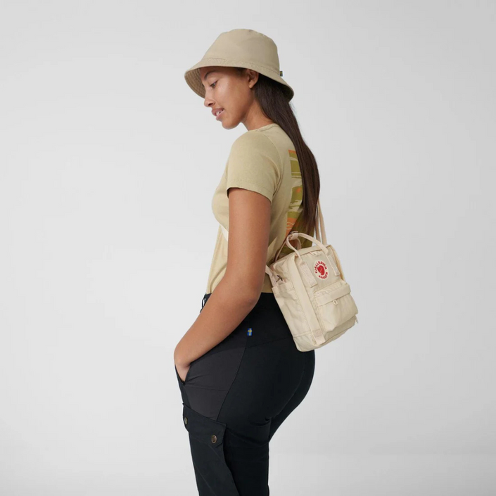 FJÄLLRÄVEN Kånken Sling Carry Bag - Sunstone Orange