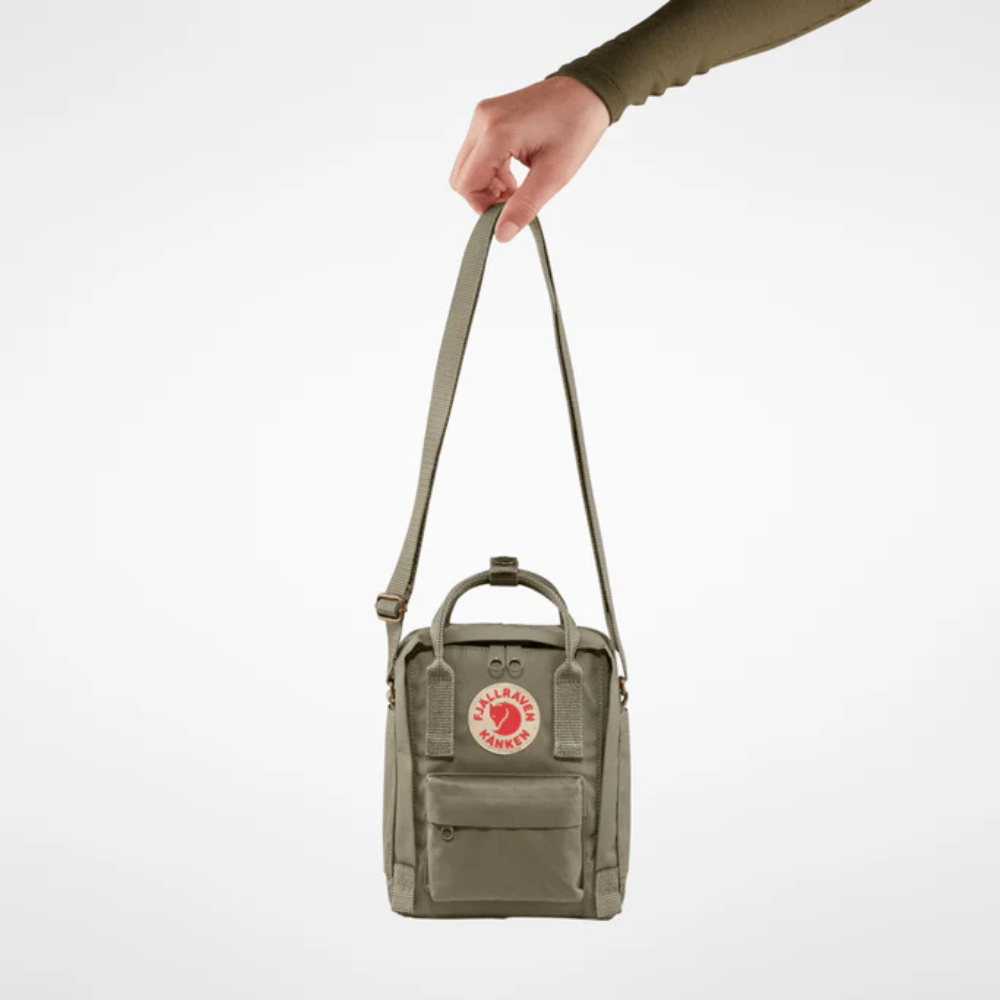 Load image into Gallery viewer, FJÄLLRÄVEN Kånken Sling Carry Bag - Fog