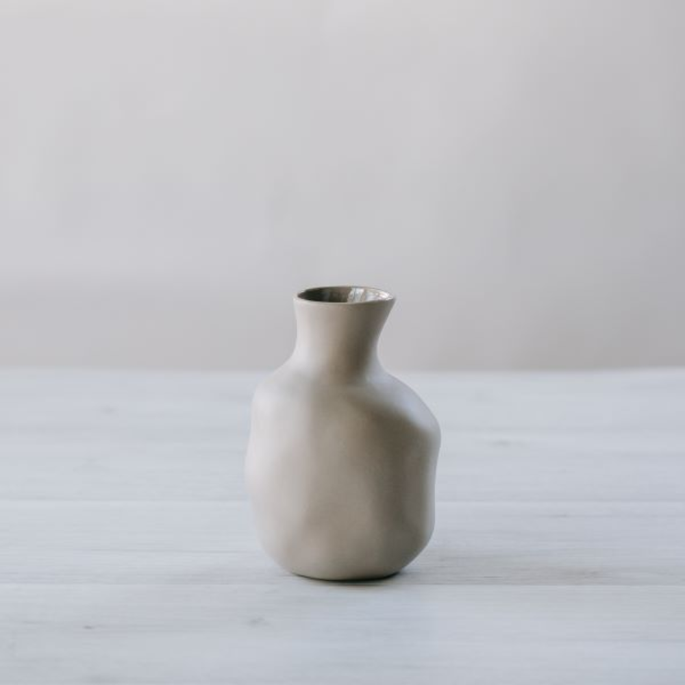 Load image into Gallery viewer, FLAX Sake Bottle 15cm - Grey