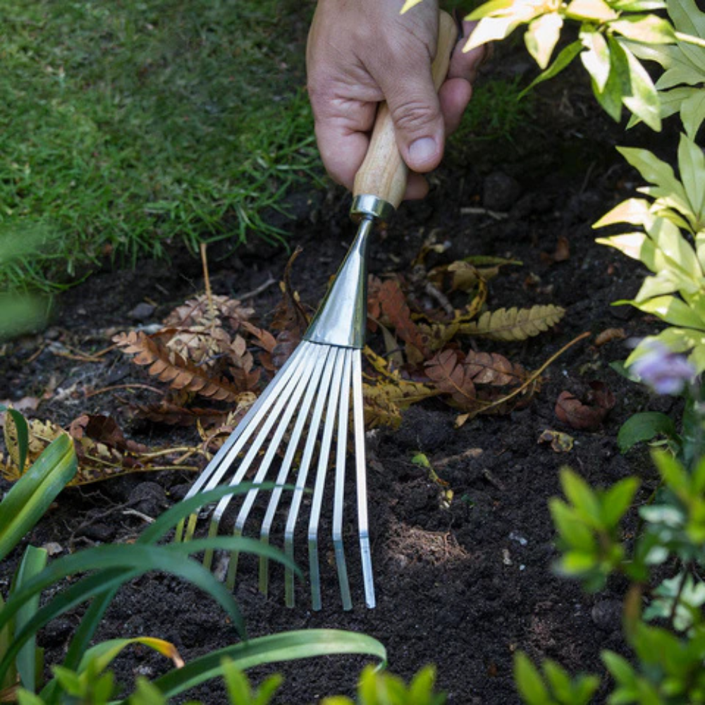 Load image into Gallery viewer, BURGON &amp; BALL Gardening Shrub Rake - Stainless. RHS Endorsed