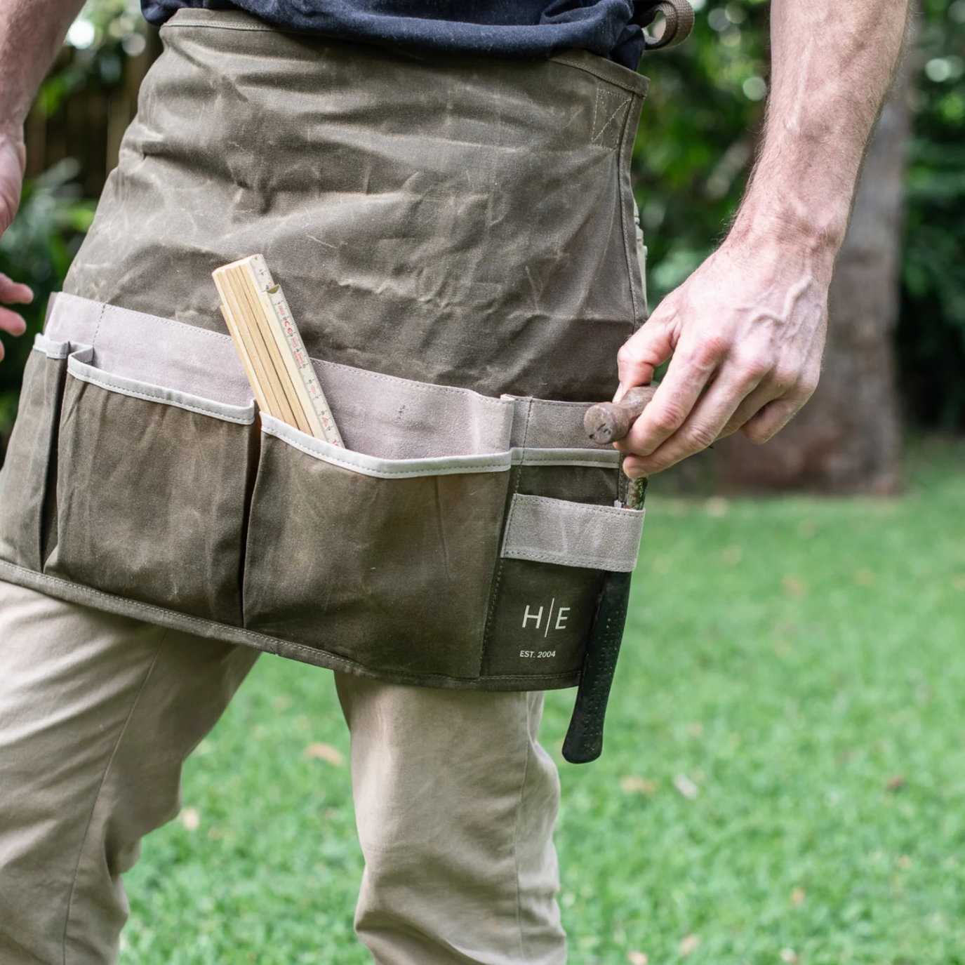 Load image into Gallery viewer, HEAVEN IN EARTH Waxed Canvas Half Apron