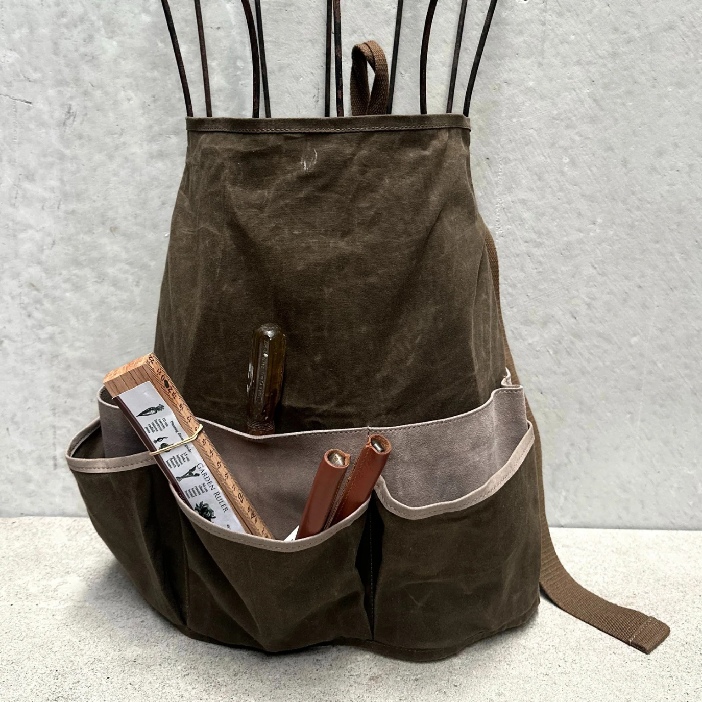 Load image into Gallery viewer, HEAVEN IN EARTH Waxed Canvas Half Apron