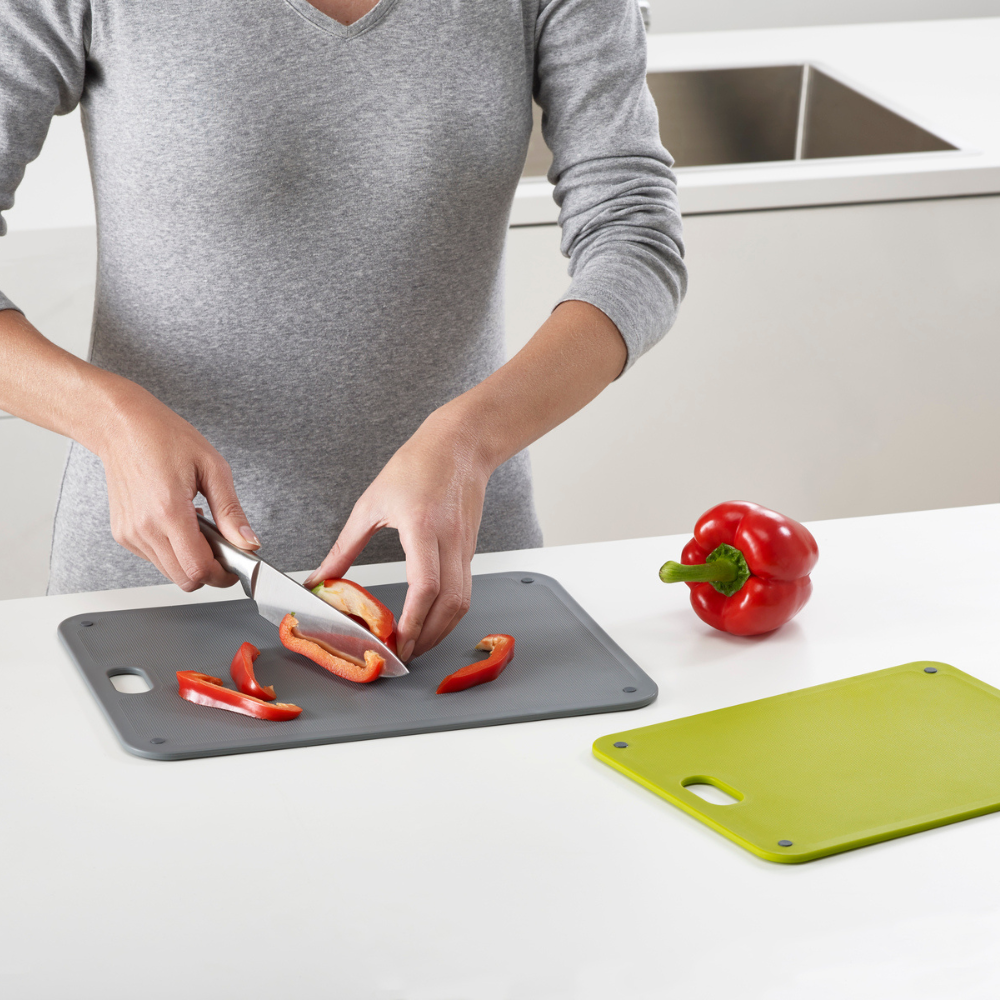 Load image into Gallery viewer, JOSEPH JOSEPH DoorStore™ Chop Chopping Board Set - 2pc