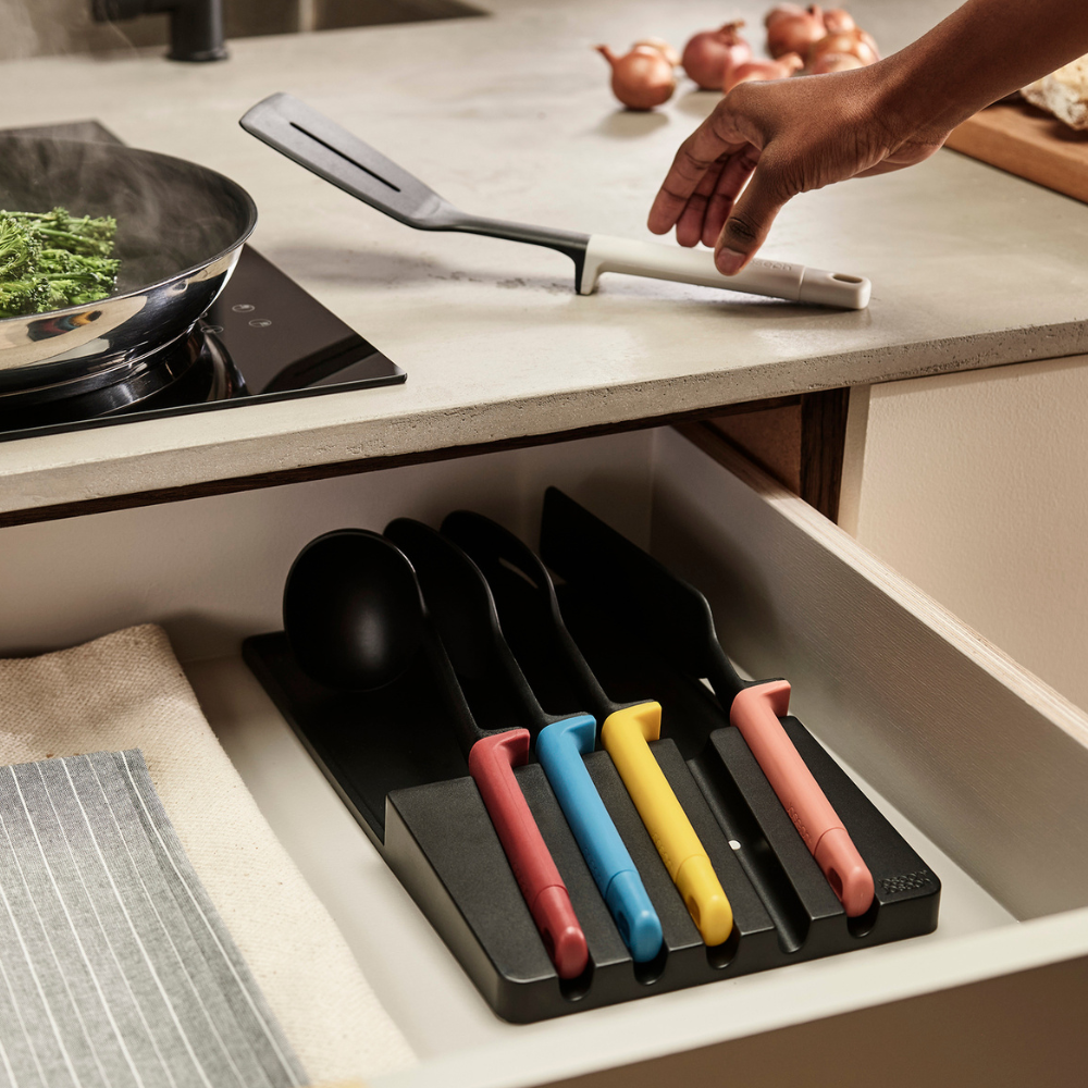 Load image into Gallery viewer, JOSEPH JOSEPH Elevate™ In-drawer Utensil Set -  5pc