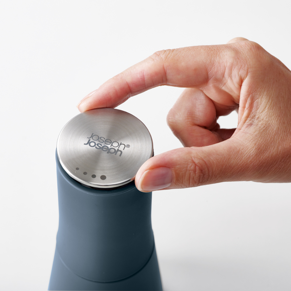 Load image into Gallery viewer, JOSEPH JOSEPH Editions Milltop™ Salt &amp; Pepper Mills - Sky Blue