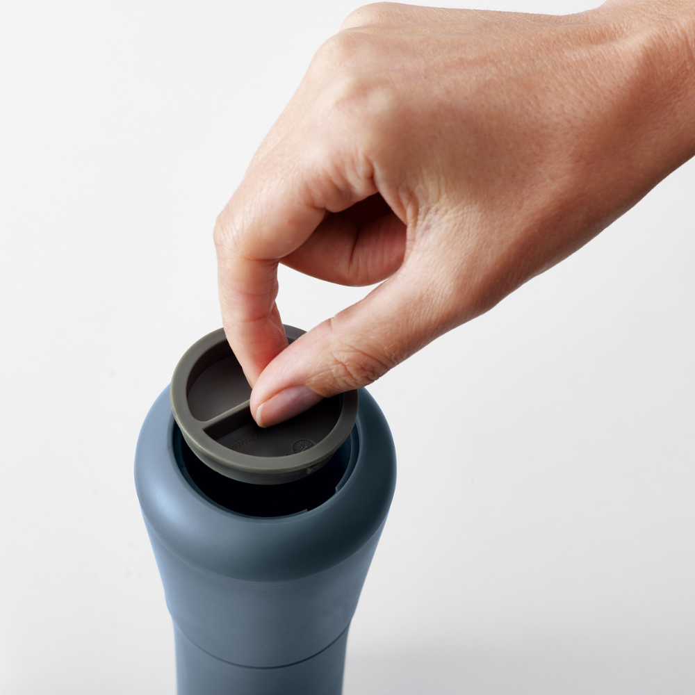 Load image into Gallery viewer, JOSEPH JOSEPH Editions Milltop™ Salt &amp; Pepper Mills - Sky Blue