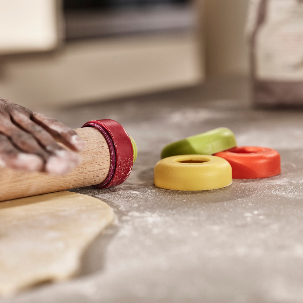 Load image into Gallery viewer, JOSEPH JOSEPH PrecisionPin™ Adjustable Rolling Pin - Multicolour