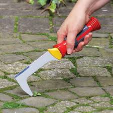 WOLF GARTEN Pointed Hand Scraper