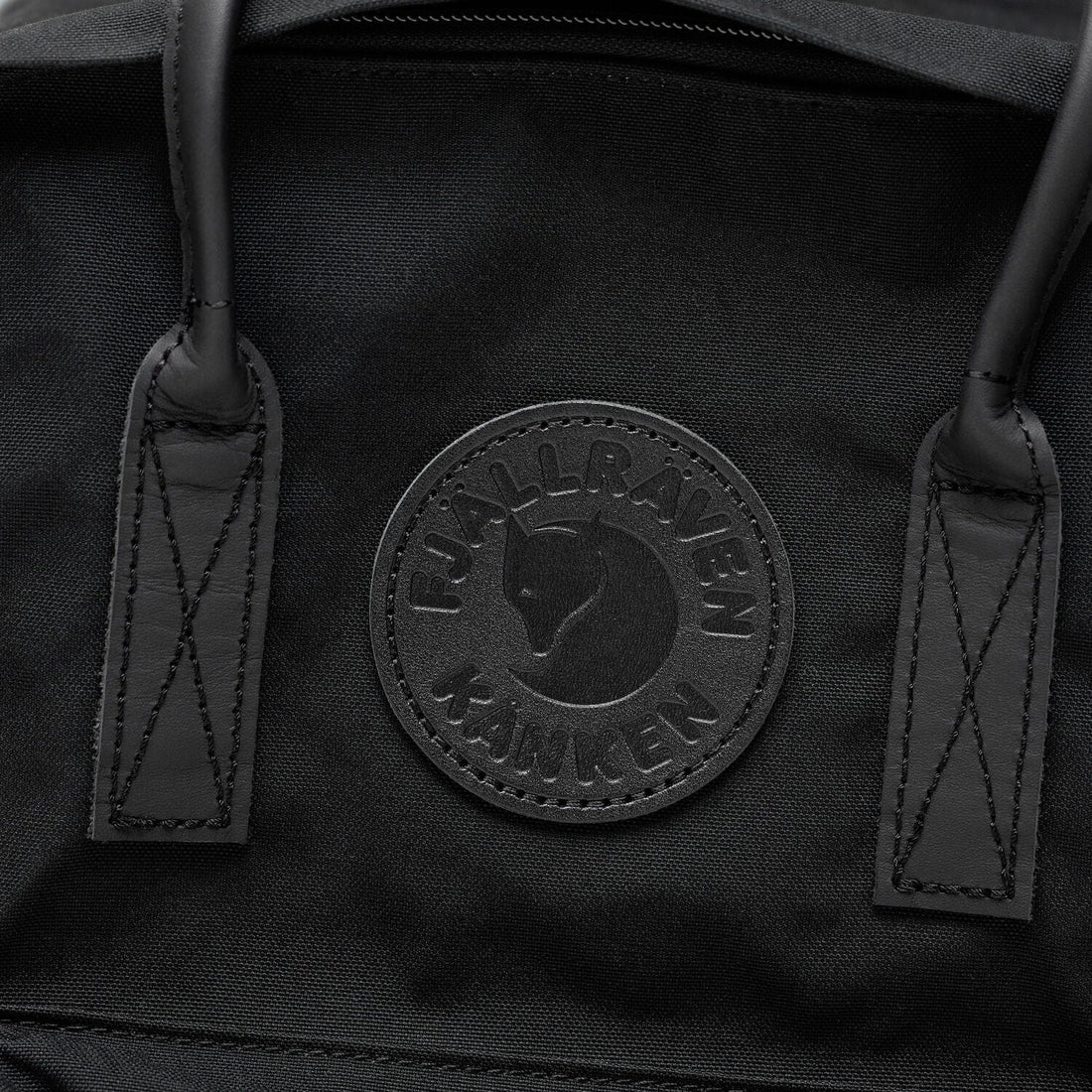 Load image into Gallery viewer, FJALLRAVEN Kanken No.2 Day Backpack Laptop 15&quot; in Black
