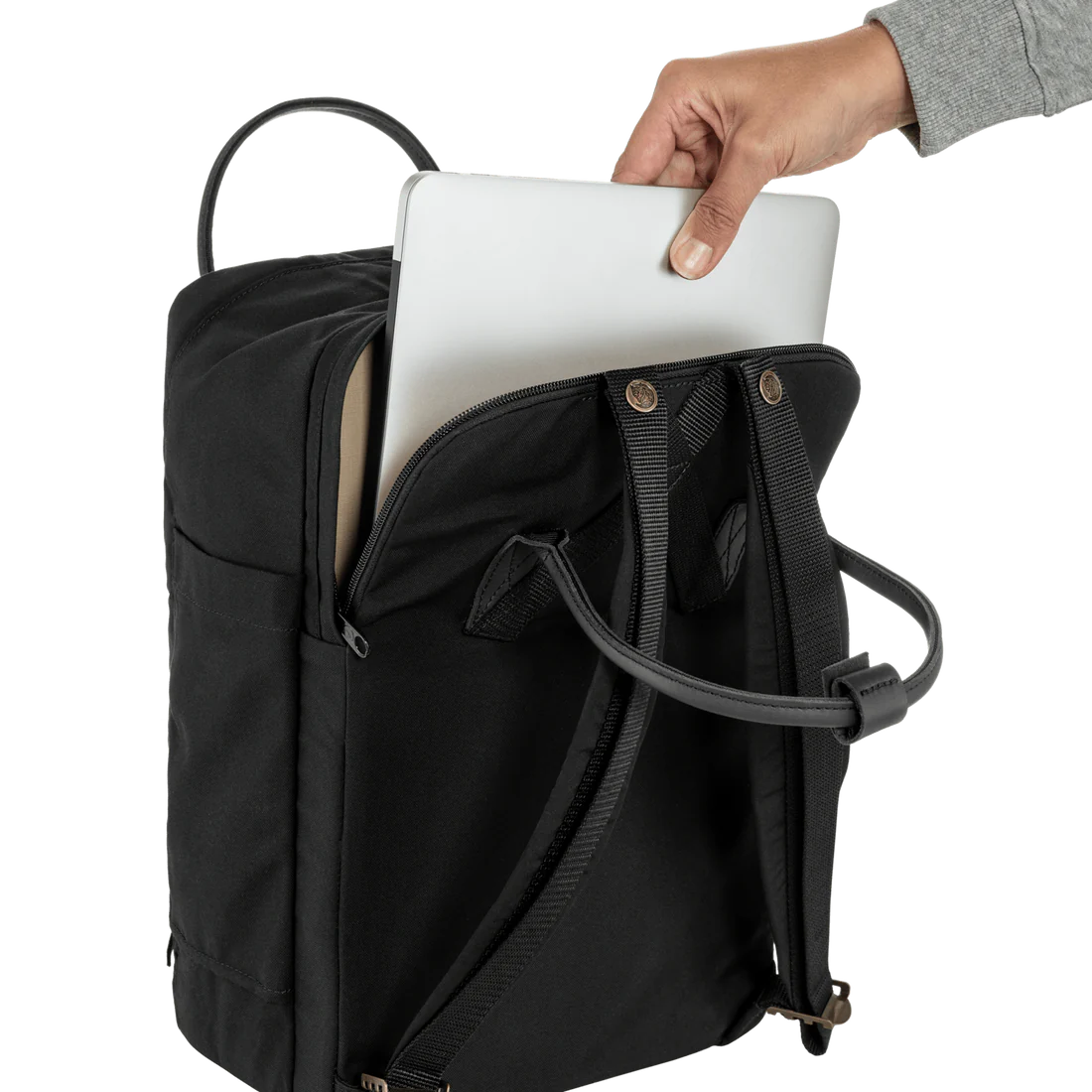 Kanken black no 2 2025