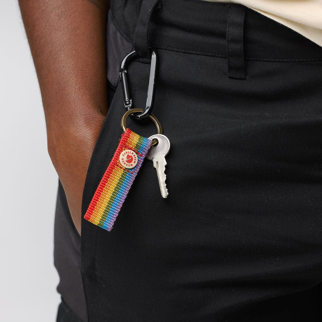 Load image into Gallery viewer, FJALLRAVEN Kanken Keyring - Rainbow Pattern