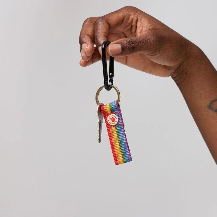 FJALLRAVEN Kanken Keyring - Rainbow Pattern