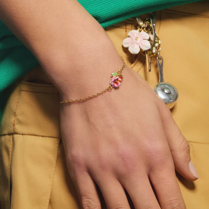 LES NEREIDES Fine Bracelet - Hydrangea Flower & Peach Crystal Stone