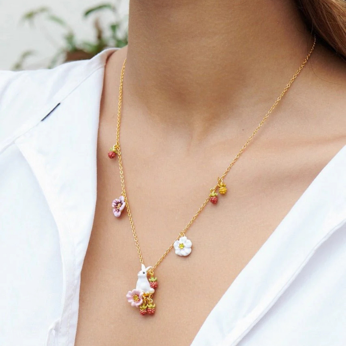 LES NEREIDES Pendant Necklace - Pearl-tail Rabbit & Flowers