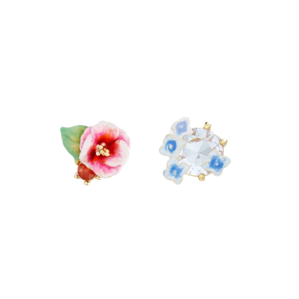 LES NEREIDES Stud Earrings - Hydrangea Flower & Lavender Crystal Stone