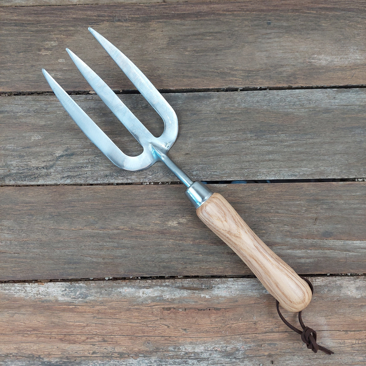 Load image into Gallery viewer, MARTHA&#39;S VINEYARD Hand Fork - Stainless Steel