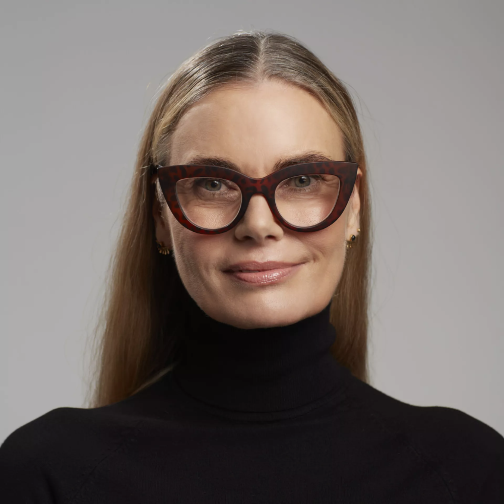 Load image into Gallery viewer, OKKIA Claudia Adult Reading Glasses - Tortoise