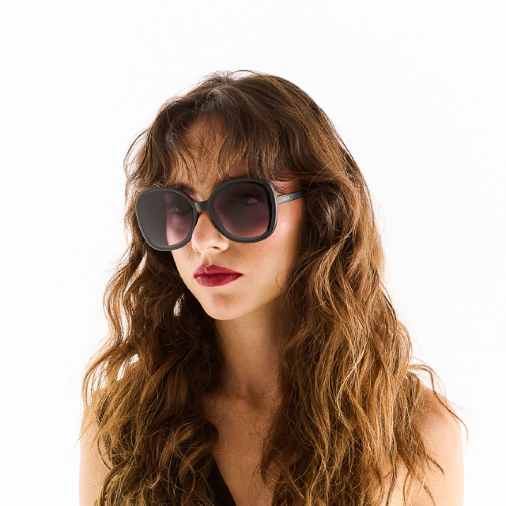 Load image into Gallery viewer, OKKIA Anna Adult Sunglasses - Black