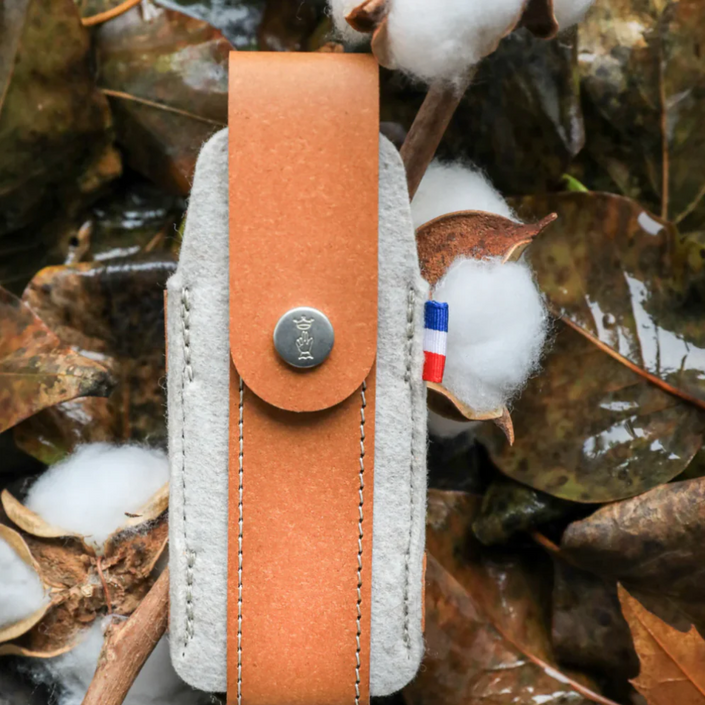 OPINEL Leather/Felt Sheath With French Flag - Medium