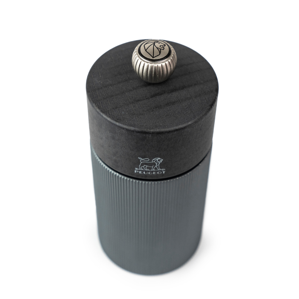 Load image into Gallery viewer, PEUGEOT Line Pepper Mill Aluminium &amp; Graphite Wood - 12cm