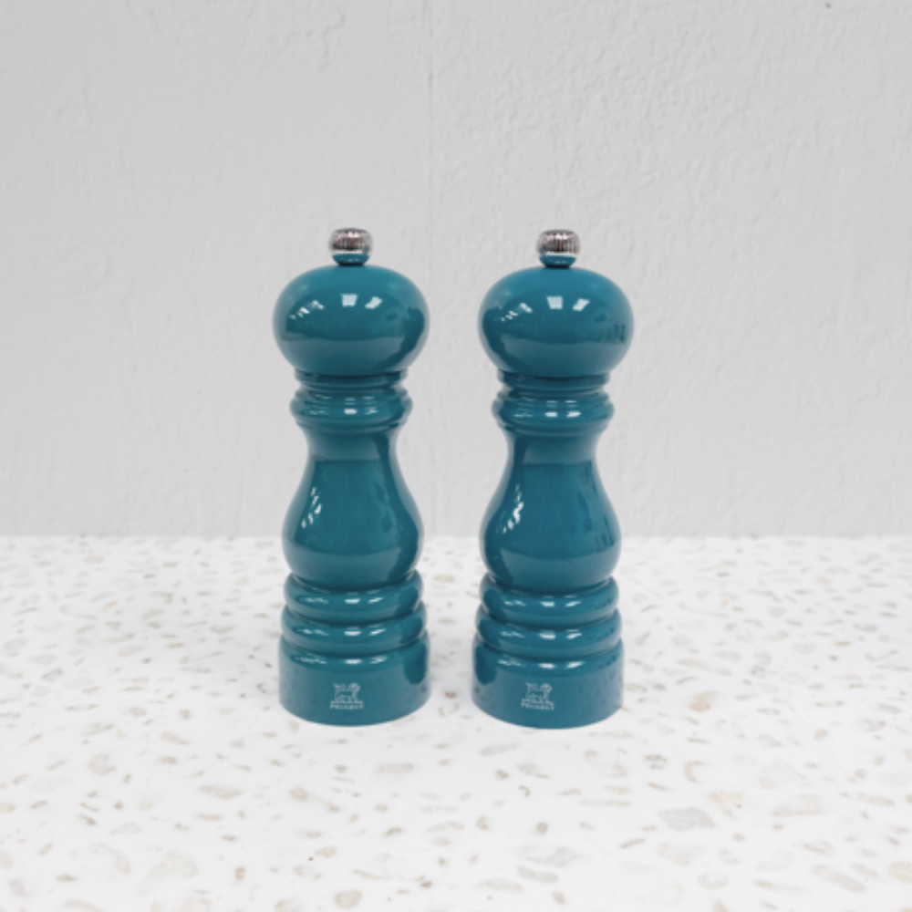 Load image into Gallery viewer, PEUGEOT Paris Salt/Pepper Mill Set Pacific Blue - 18cm