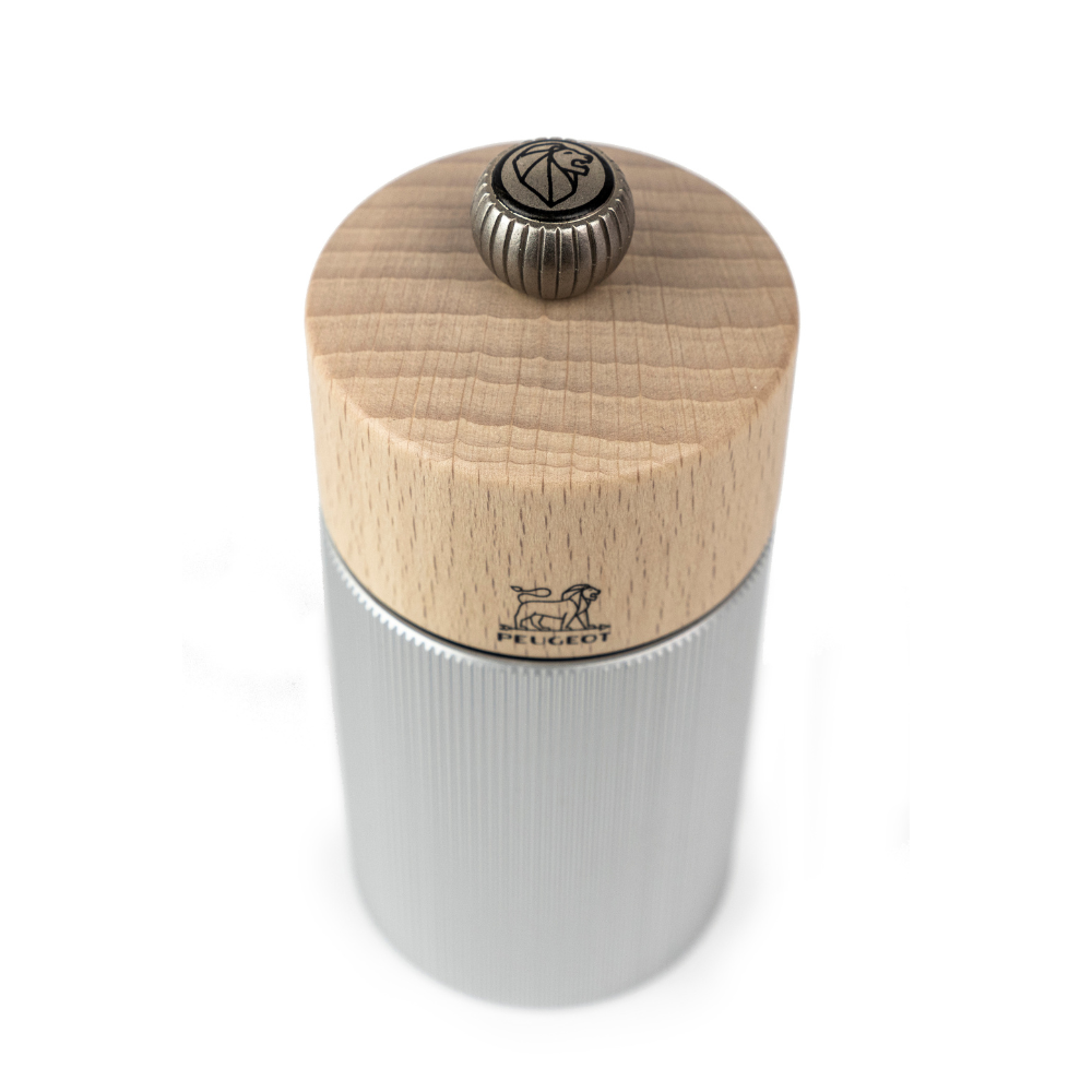 Load image into Gallery viewer, PEUGEOT Line Pepper Mill Aluminium &amp; Natural Wood - 12cm