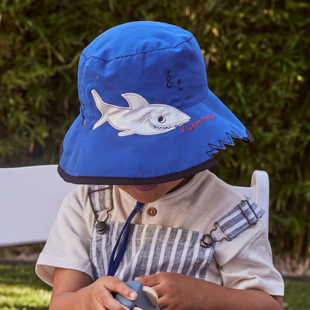RIGON HEADWEAR Awesome Kids Bucket - Blue Shark