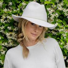 Load image into Gallery viewer, RIGON HEADWEAR Helicon Fedora - Ivory