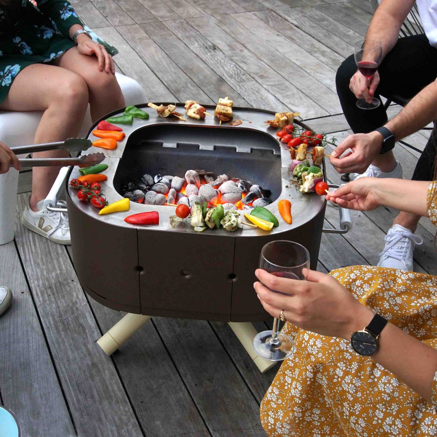 Load image into Gallery viewer, ALUVY SAM Basal  Low Brazier with Cover &amp; BBQ Tool Set - Anthracite