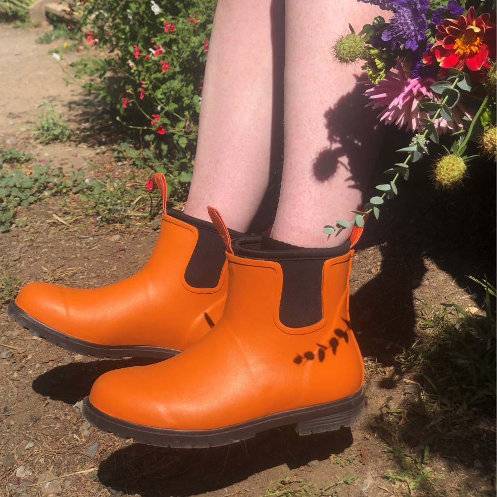 Load image into Gallery viewer, SLOGGERS Womens &#39;OUTNABOUT&#39; Boot - Sun Orange *NEW*