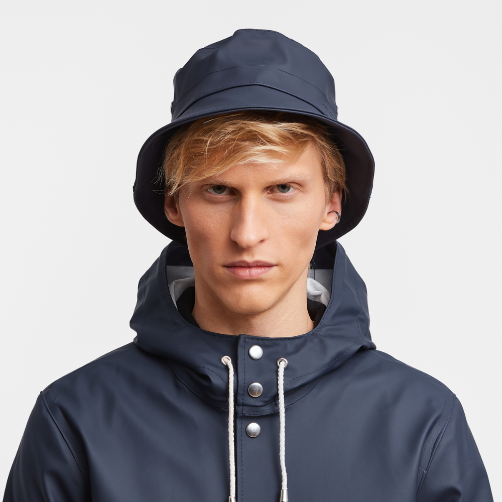 Load image into Gallery viewer, STUTTERHEIM Beckholmen Waterproof Bucket Hat - Navy