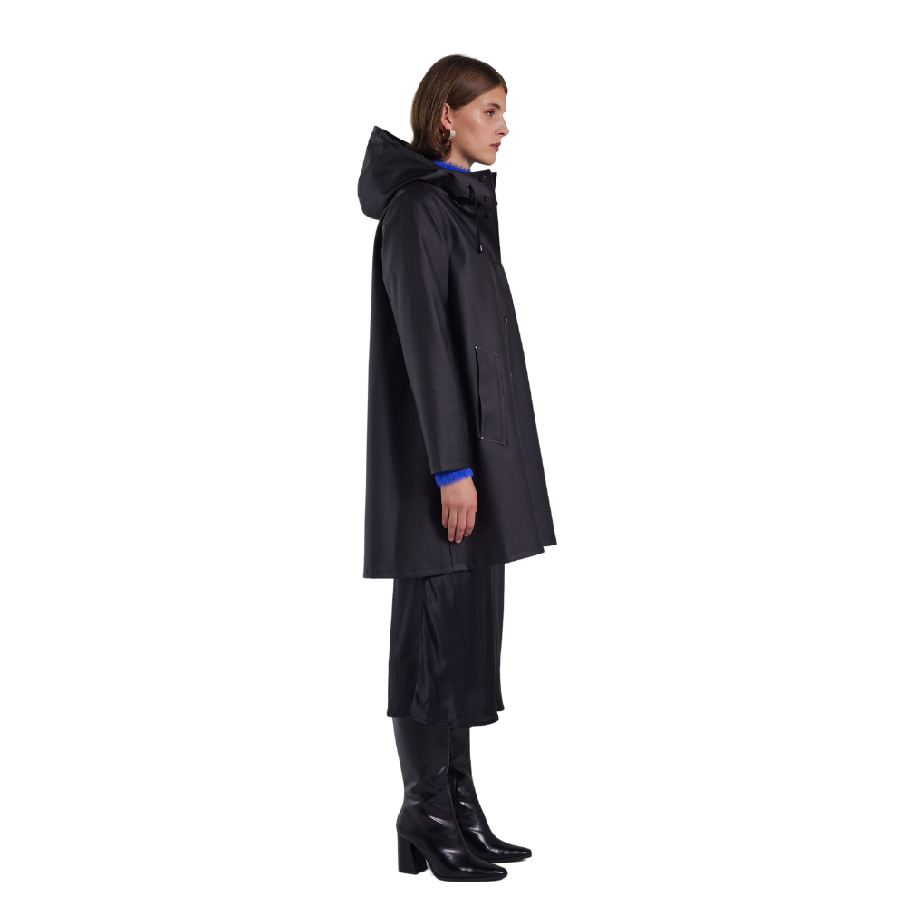 Load image into Gallery viewer, STUTTERHEIM Mosebacke Raincoat - Black