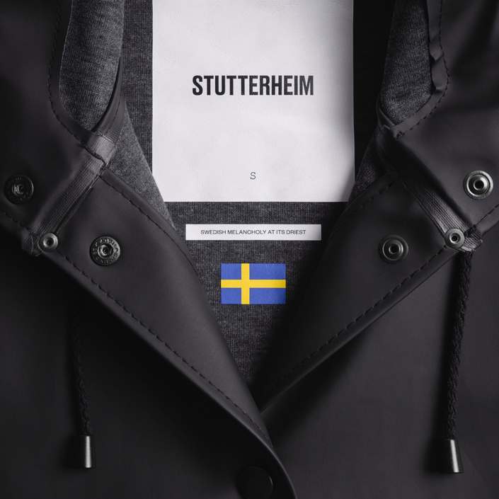 STUTTERHEIM Mosebacke Raincoat - Black