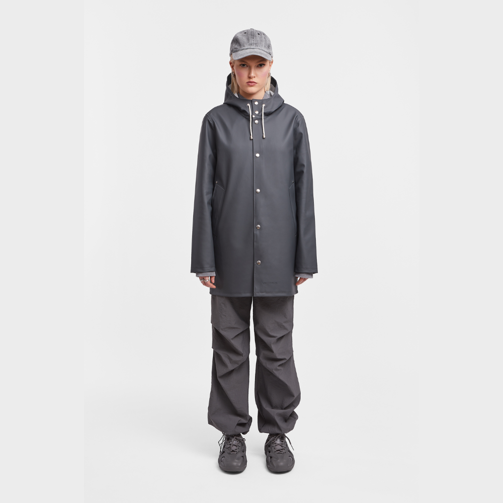 STUTTERHEIM Stockholm Raincoat - Charcoal