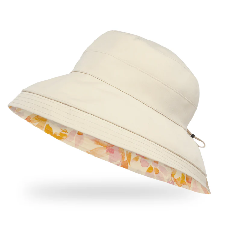 SUNDAY AFTERNOONS Natural Blend Kettle Hat - Magnolia/Pink Petals