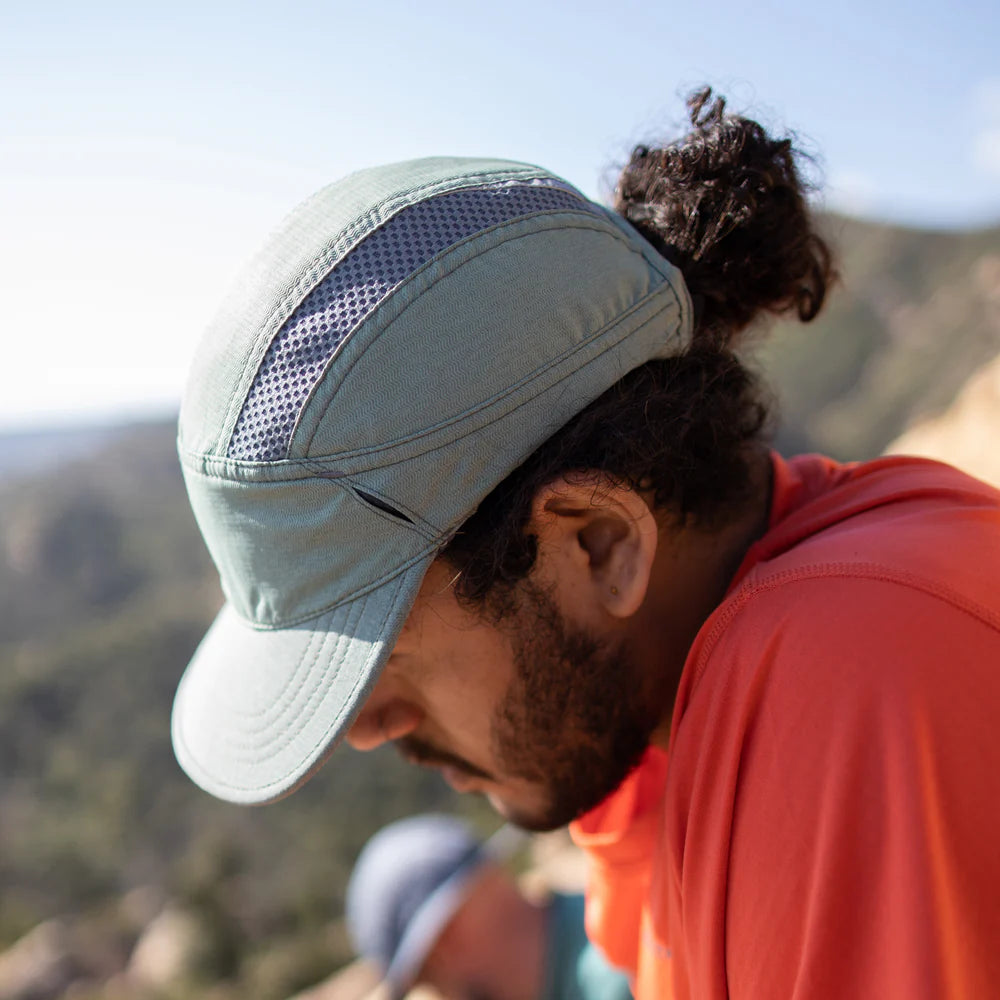 Load image into Gallery viewer, SUNDAY AFTERNOON Ultra Trail Cap - Eucalyptus