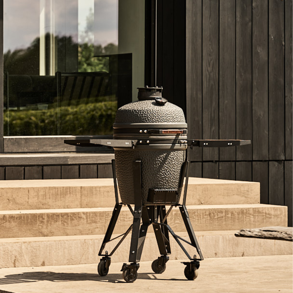 Load image into Gallery viewer, THE BASTARD VX Complete Kamado Charcoal Grill - Medium