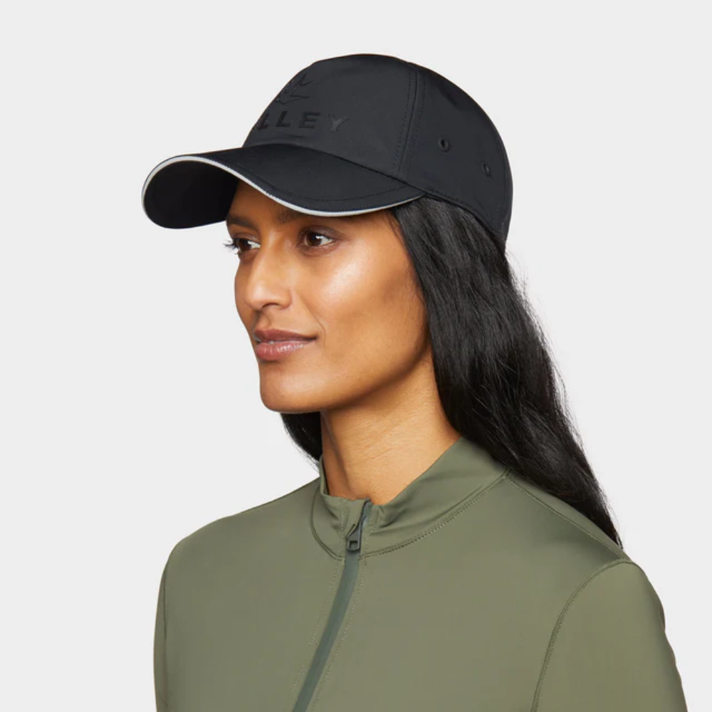 Load image into Gallery viewer, TILLEY All Weather Cap - Black