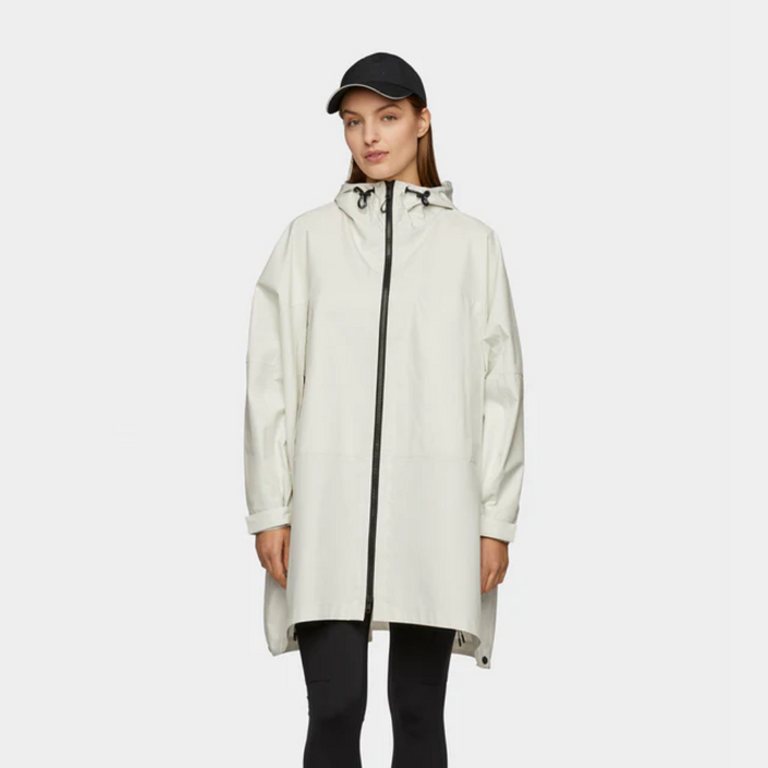 TILLEY Packable Hooded Poncho - Chalk White