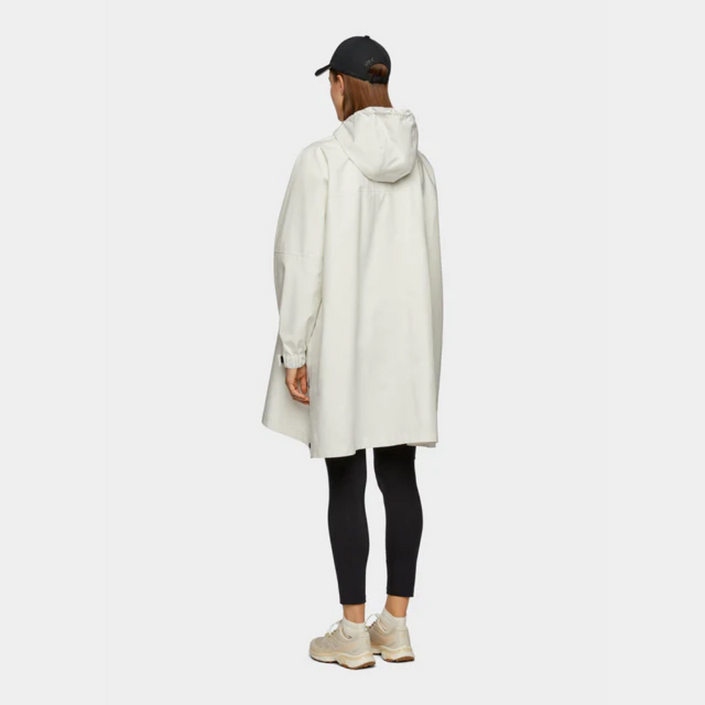 TILLEY Packable Hooded Poncho - Chalk White