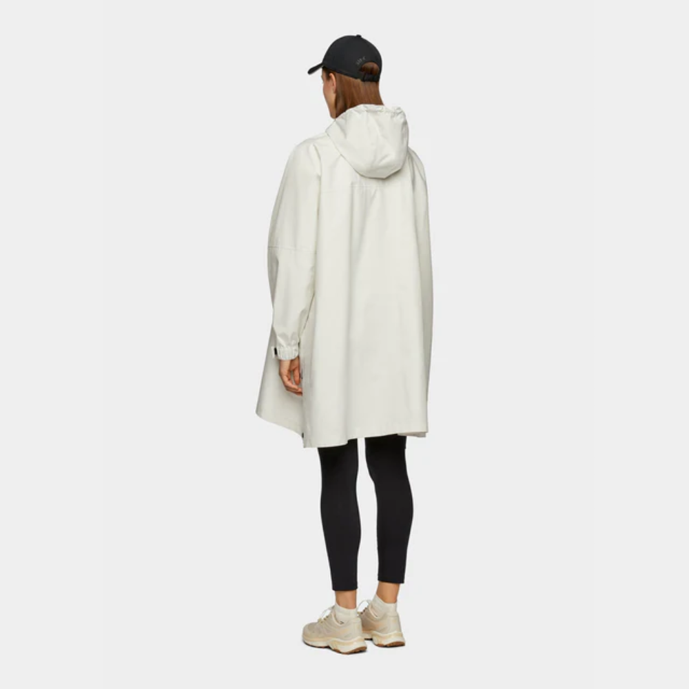 Load image into Gallery viewer, TILLEY Packable Hooded Poncho - Chalk White